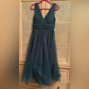 LUXXEL Green Tule Midi dress Size M